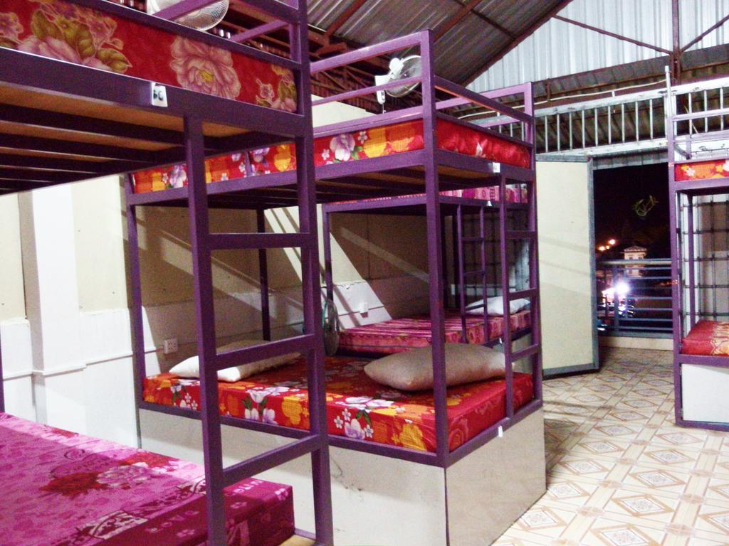 B52 Hostel Phnom Penh Zimmer foto